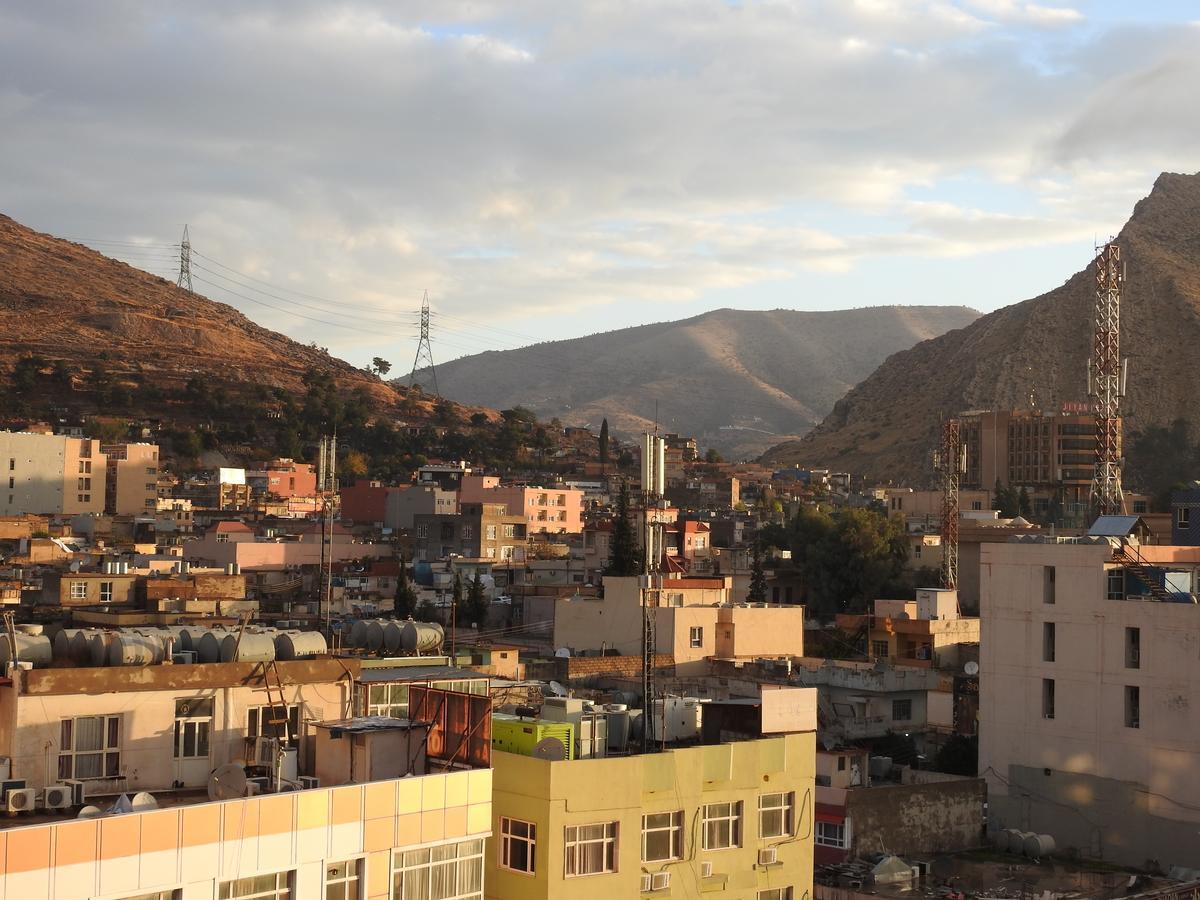 Khani Hotel Dohuk Exterior foto